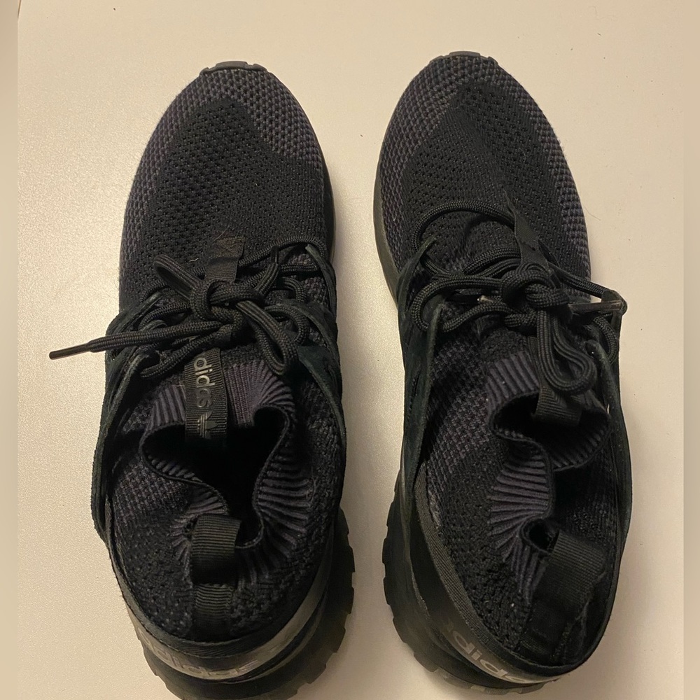 Adidas Tubular flyknit Material high Size: M: 10 1/2 W: 12 - Picture 3 of 6